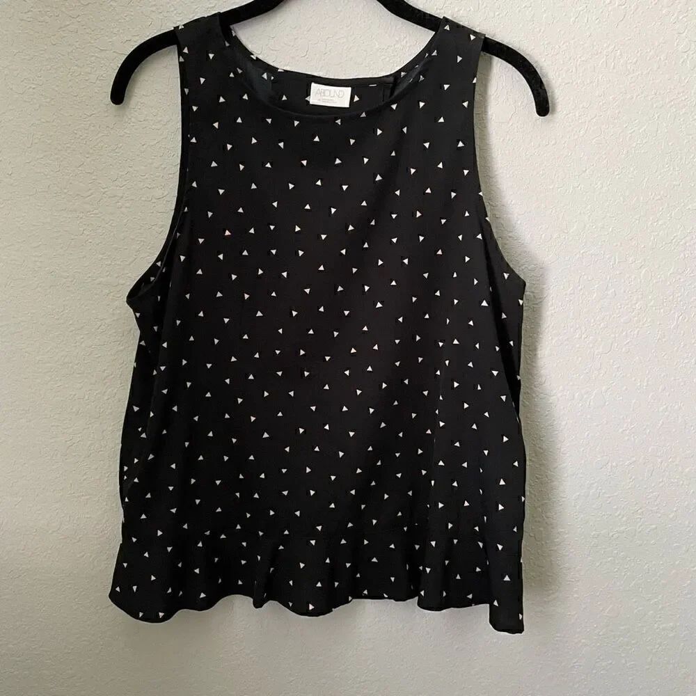 Abound Sleeveless Blouse with Button Open Back Size Medium